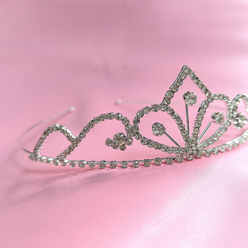 Gümüş Renkli Yapay Elmas Gelin - Wedding Shop incelemesi ve fiyatı