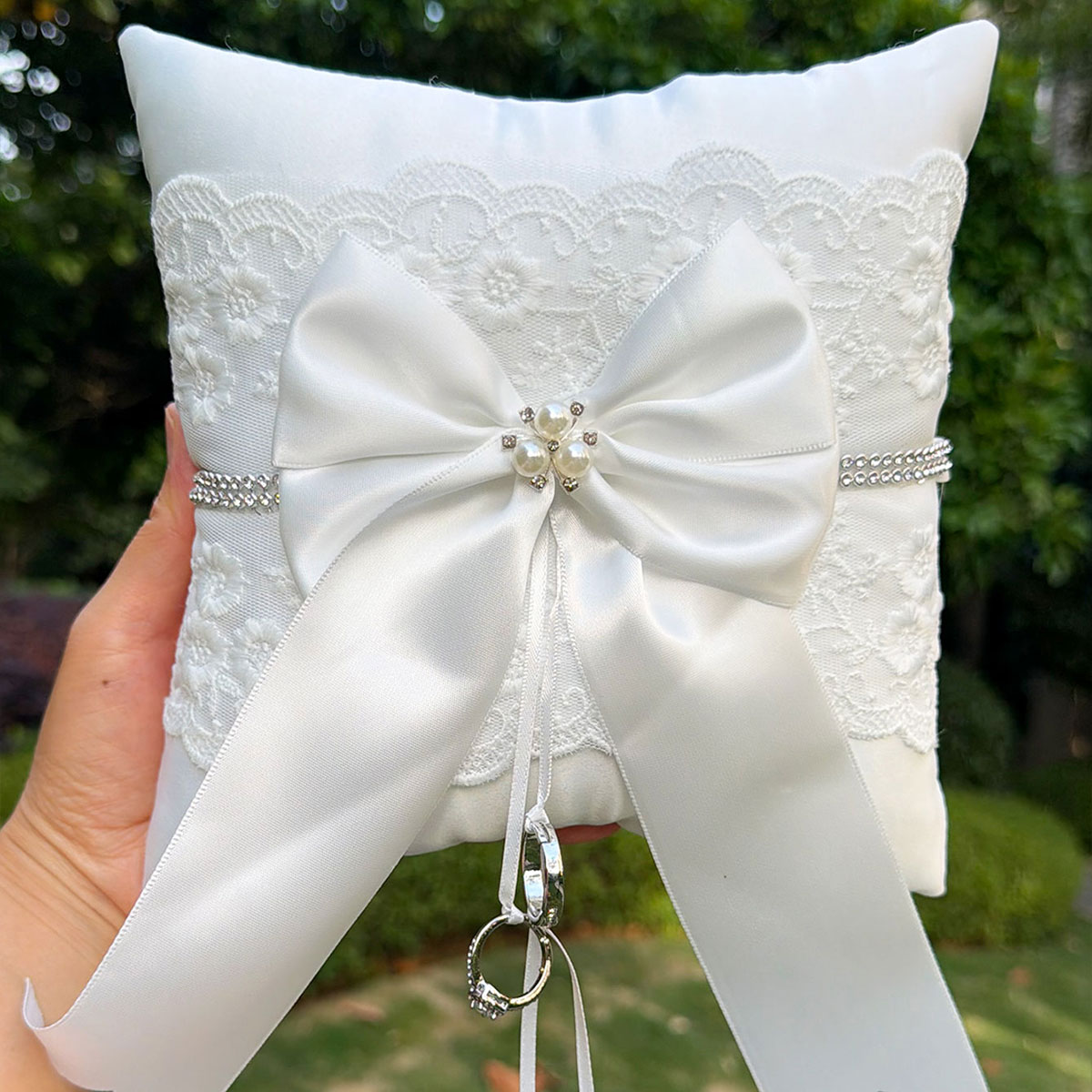 Açık Hava Kilise Düğün Töreni  - Ring Bearer Pillow incelemesi ve fiyatı